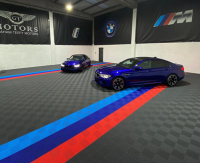 Garage Goals Superior Strength Electric Blue Vented Rib Tile