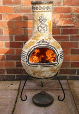 Gardeco Azteca Yellow Mexican Clay Chimenea Fire Pit Garden Heater Large |  DIY at Bu0026Q