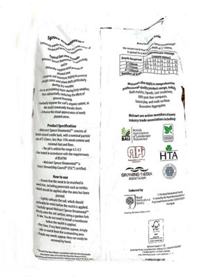 Garden Bark 60L bag of Melcourt's RHS Spruce Ornamental Bark for Weed Control and Mulching - 4