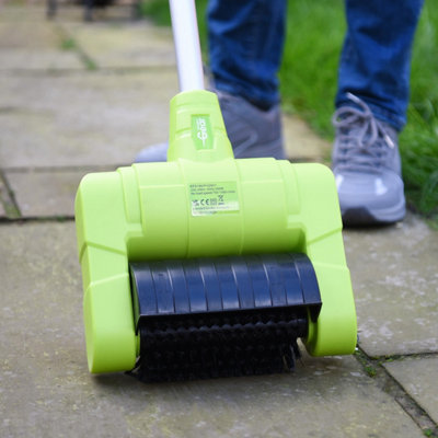 Garden Gear Electric Multi Cleaning Brush Weed Sweeper 500W Cleans Patios Decks & Driveways - Moss, Weeds, and Dirt Removal