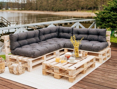 Garden on sale pallet cushions