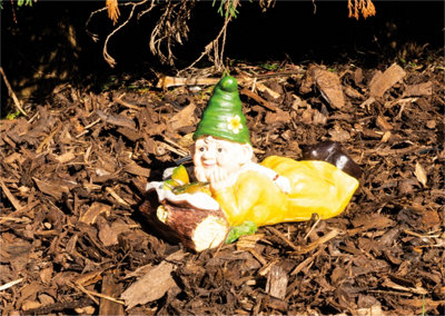 Garden Outdoor Solar Powered Light Up Gnome Log Reading Ornament Decoration