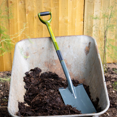 Garden Spade with solid forged carbon steel spade head with Steel Handle coated in PCV with Re enforced shaft (FREE DELIVERY) - 5