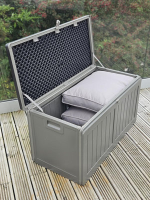 Garden Store Direct 50 Gallon/190 Litre Storage box with Strapped Lid - 6