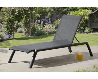 Aluminium discount garden lounger