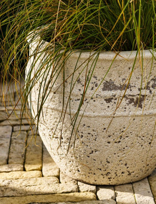 Garden Trading Haberton Planter Flower Tree Shrub Plant Pot 40.5cm