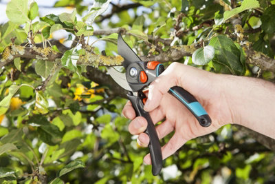 GARDENA Bypass Garden Secateurs XL - 7