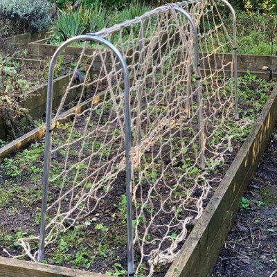 Gardening Naturally Jute Pea and Bean Netting - Natural Green - (1.8m x ...