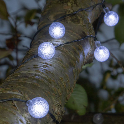 White globe deals outdoor lights