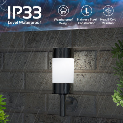GardenKraft 19490 Stainless Steel Solar Wall Light - 5