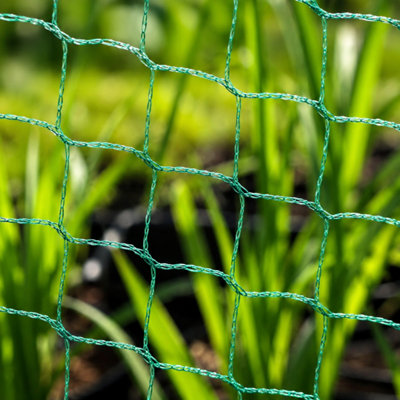 GardenSkill Bird Block Soft Bird Mesh Netting for Fruit Veg Plant ...
