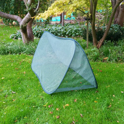 Domensi 4-Pack Pop Up Plant Covers – 33.5" Cube, Mesh With Zipper Door & 16 Stakes, For Garden