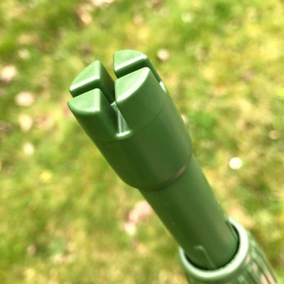 GardenSkill Telescopic Plant Stake & Connector Kit x 4 - Extendable ...