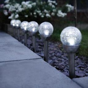 Gardenwize Garden Outdoor 8cm Crackle Glass Ball Stake Solar LED Light - 6 Pack