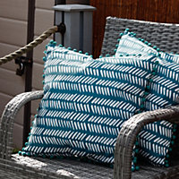 Gardenwize Pair of Outdoor Garden Sofa Chair Furniture Scatter Cushions- Teal Fern