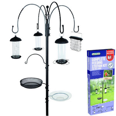 Gardman A04391 Wild Garden Bird Feeding Station inc 5 Metal Feeders