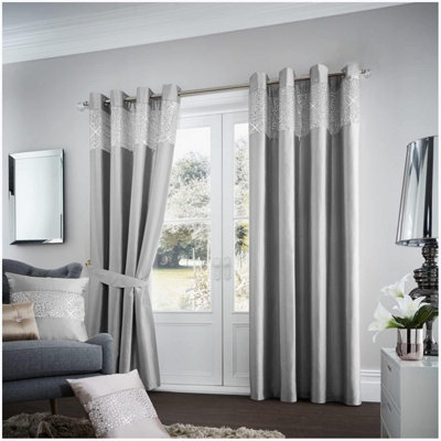 GC GAVENO CAVAILIA Aviv Ring Top Diamante Light Reducing Eyelet Curtain Luxurious Thermal Insulated Curtains Silver 90x90 Cm