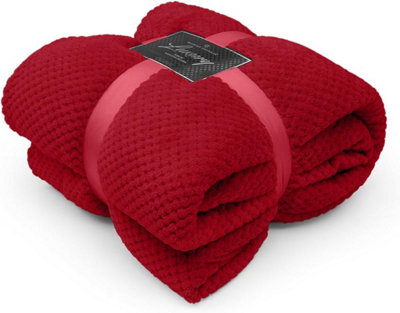 GC GAVENO CAVAILIA Fluffy Pop Extra Large Throw 200x240CM Red Soft & Cosy King Size Blanket Waffle Throw