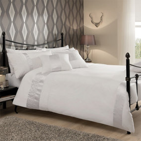 GC GAVENO CAVAILIA Luxe duvet cover bedding set white double 3PC with embriodery quilt cover