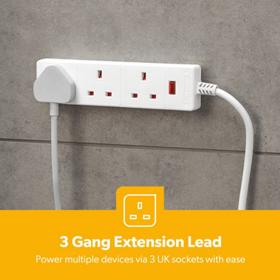 GEEPAS 3 Gang Extension Lead, 1M Cable with Indicator Light Wall Mountable