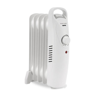 Geepas 5 Fin Oil Filled Radiator Heater for Instant Heating White