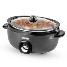 Geepas 6.5 Litre Slow Cooker 3 Temperature Settings, Removable Easy-Clean Aluminum Bowl Tempered Glass Lid & Cool Touch Handle