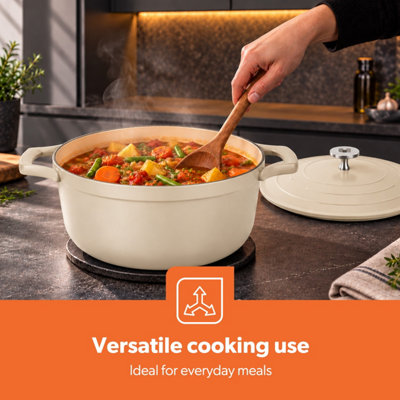 GEEPAS Cream 24cm Die-Cast Casserole Pot with Lid Ceramic-Coated ...