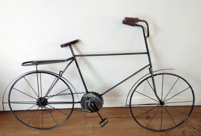 Gents Retro Bicycle Metal Wall Art Home or Garden Décor