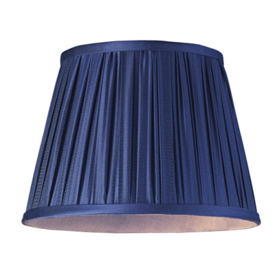 Pleated store coolie lampshade