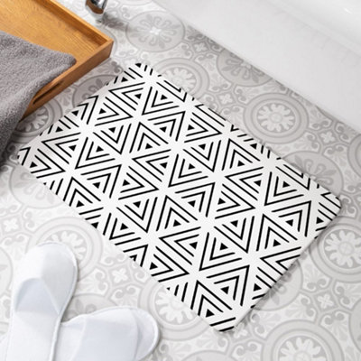 Geometric Triangle Stone Non Slip Bath Mat