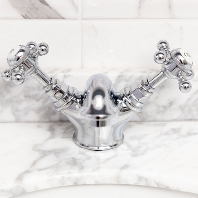 Georgina Traditional Chrome Deck-mounted Basin Mono Mixer Tap - 4