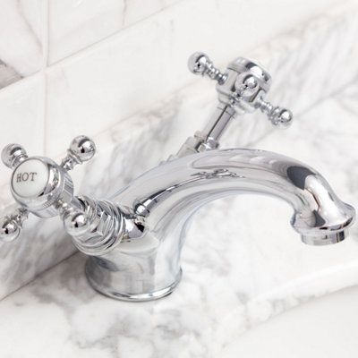 Georgina Traditional Chrome Deck-mounted Basin Mono Mixer Tap - 6