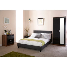 Double bed with on sale box price