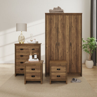 GFW Boston 4 Piece Bedroom Set Knotty Oak