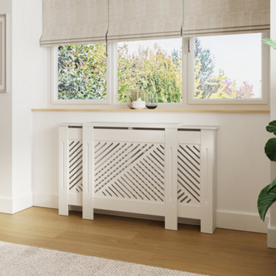 GFW Kobe Chevron Adjustable Radiator Cover