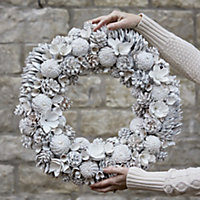 Giant Snowy Meadow Spring Summer  All Year Front Door Decoration Wreath 50cm (DB83)