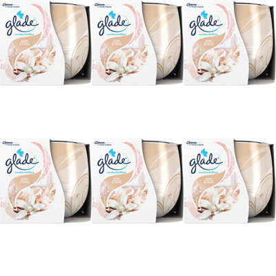 Glade Scented Candle, Air Freshener 120 g Vanilla Blossom (Pack of 6)