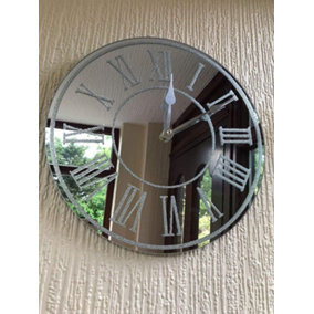 Glitter Mirrored Crush Crystal Wall Clock - Silver