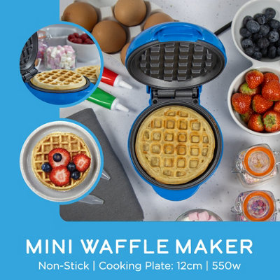 Global Gizmos 35570 Mini Waffle Maker – Pink