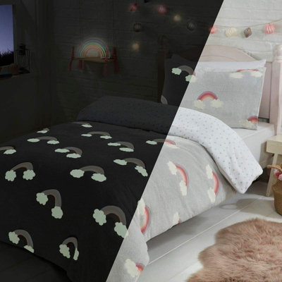 Fleece glow in the dark online bedding