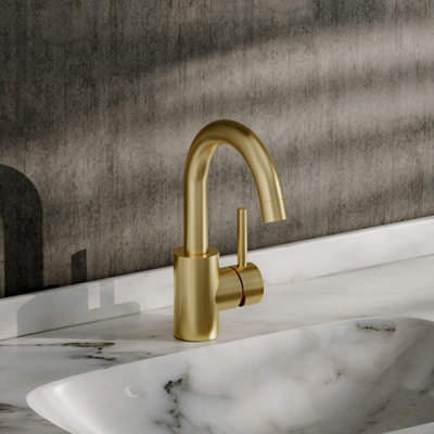 Gold Arc Single-Handle Faucet with Swivel Spout Bathroom Basin Mixer Tap