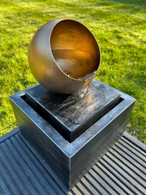 Golden Globe Box Light Water Feature with LED Lights - Solar Powered 29x29x40cm