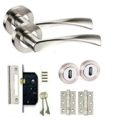Golden Grace Twist Astrid Chrome Lock Door Handles on Rose, Dual Finish, 1 Set Lever Latch Pack, 64mm Mortise Lock, 2 Keys