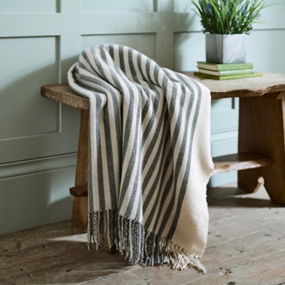 Tribeca Living Organic Cotton Twin Oversized Blanket - Soft, Yarn Dyed Paisley, Fade Resistant & Cozy