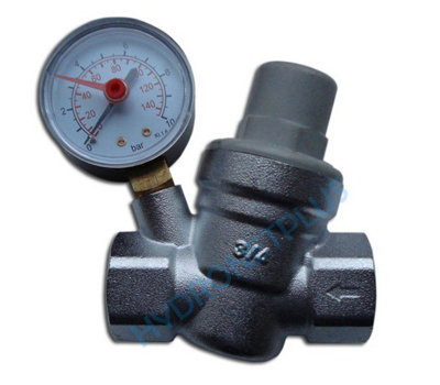 Goshe 1/2 Inch Pressure Reducing Valve With Gauge For Water Heating Systems