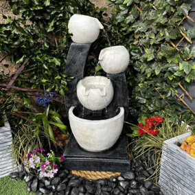 Grand Companion Mains Power Water Feature With Cover
