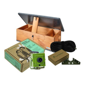 Green Feathers Wifi Full HD Camera and Wooden Hedgehog Feeding Station Pack