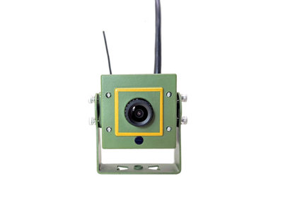 Green Feathers Wireless Transmission Bird Box Camera