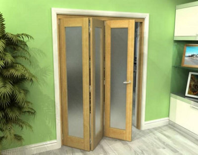 Green & Taylor Shaker Oak 1 Lite Frosted Glass Roomfold Internal Bi-folding Doorset - 1218 x 2060 x 133mm (WxHxT)