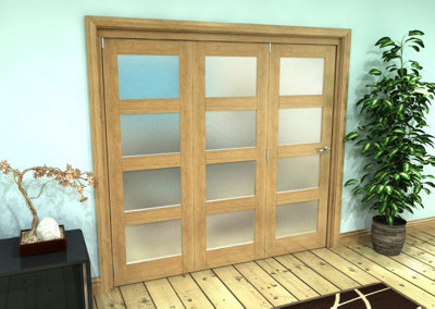 Green & Taylor Shaker Oak 4 Lite Frosted Glass - Prefinished Roomfold Internal Bi-folding Doorset - 2133 x 2060 x 133mm (WxHxT)